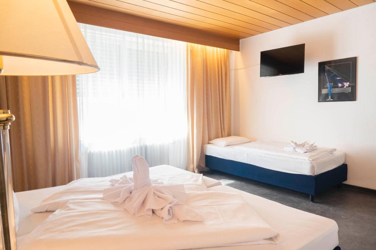 Hotel Astoria Stuttgart City Eksteriør bilde