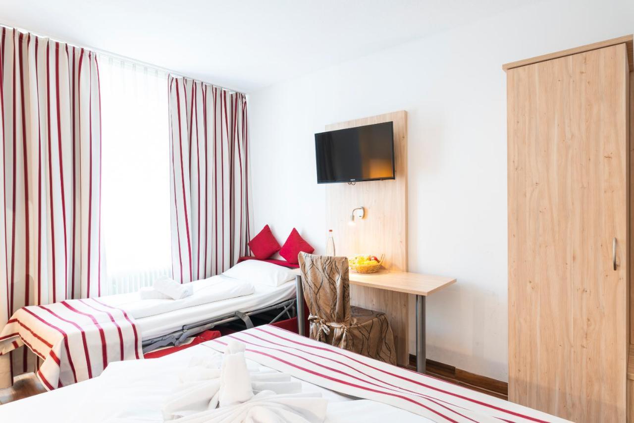 Hotel Astoria Stuttgart City Eksteriør bilde
