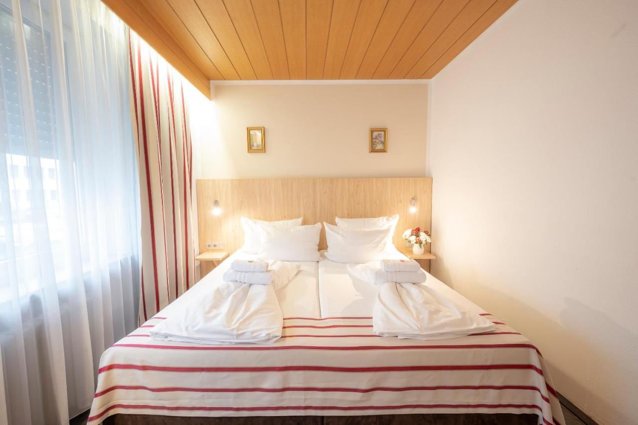 Hotel Astoria Stuttgart City Eksteriør bilde